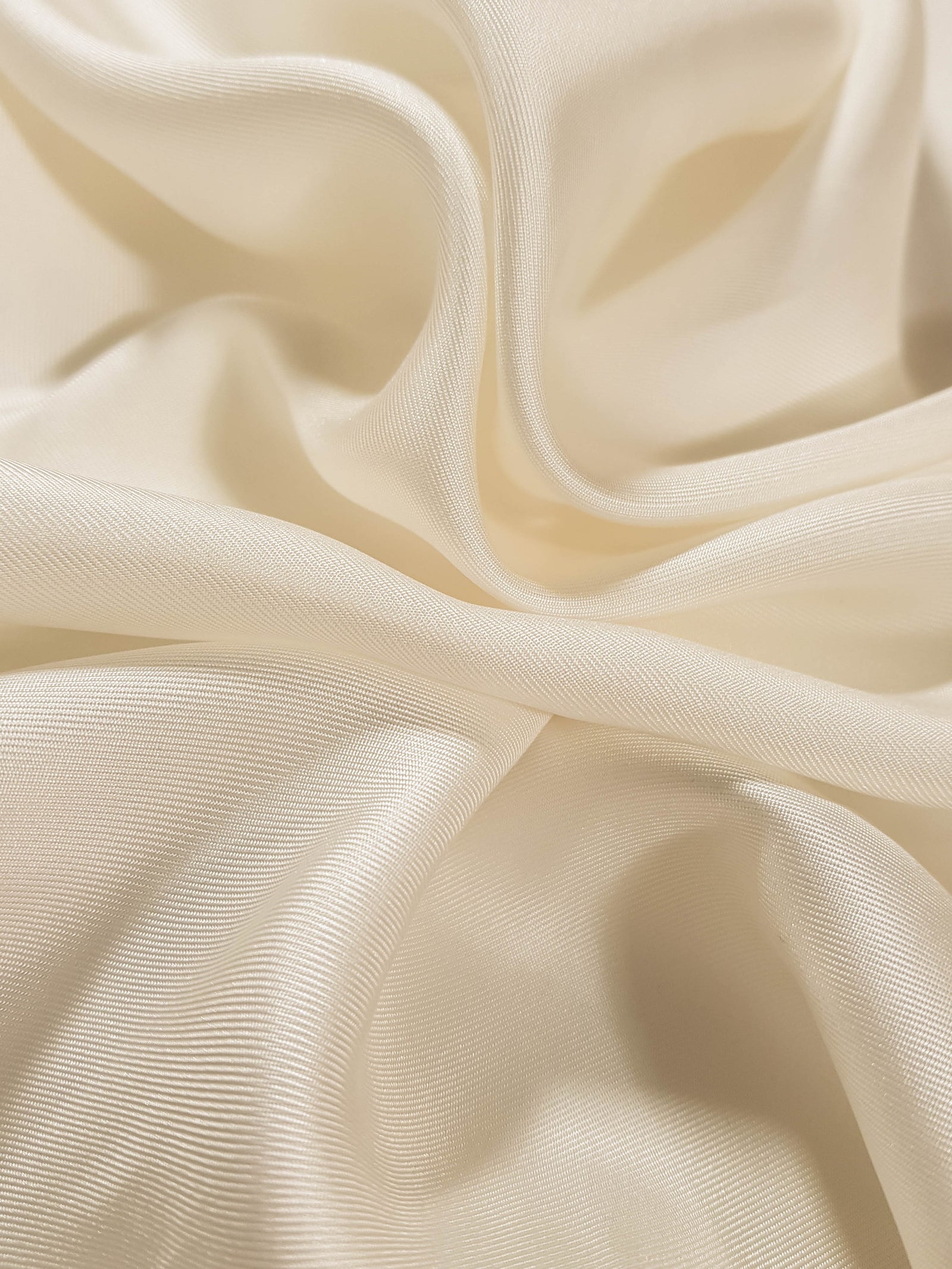 226.002 Pure Italian Silk