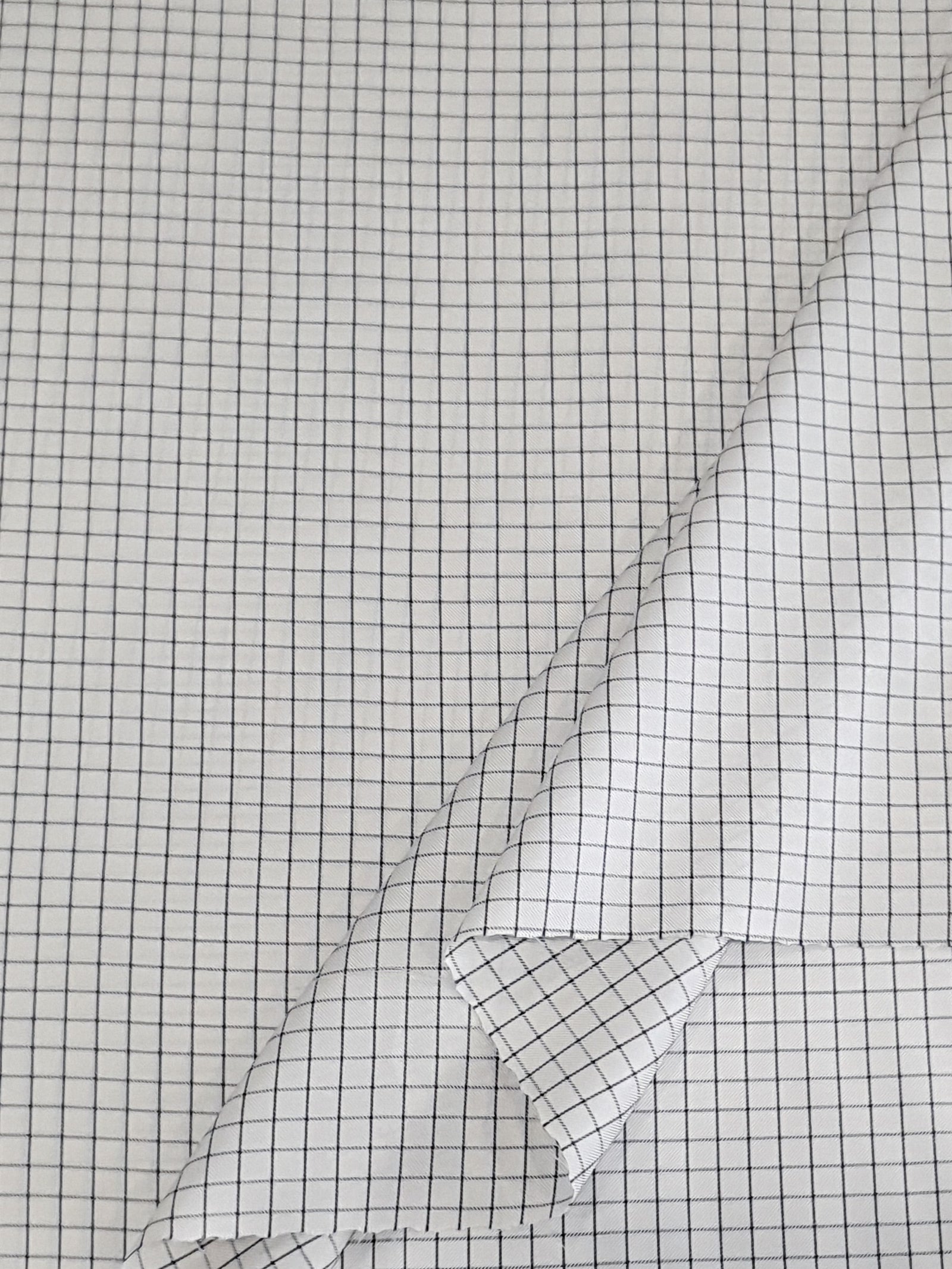 226.023 Pure Italian Silk