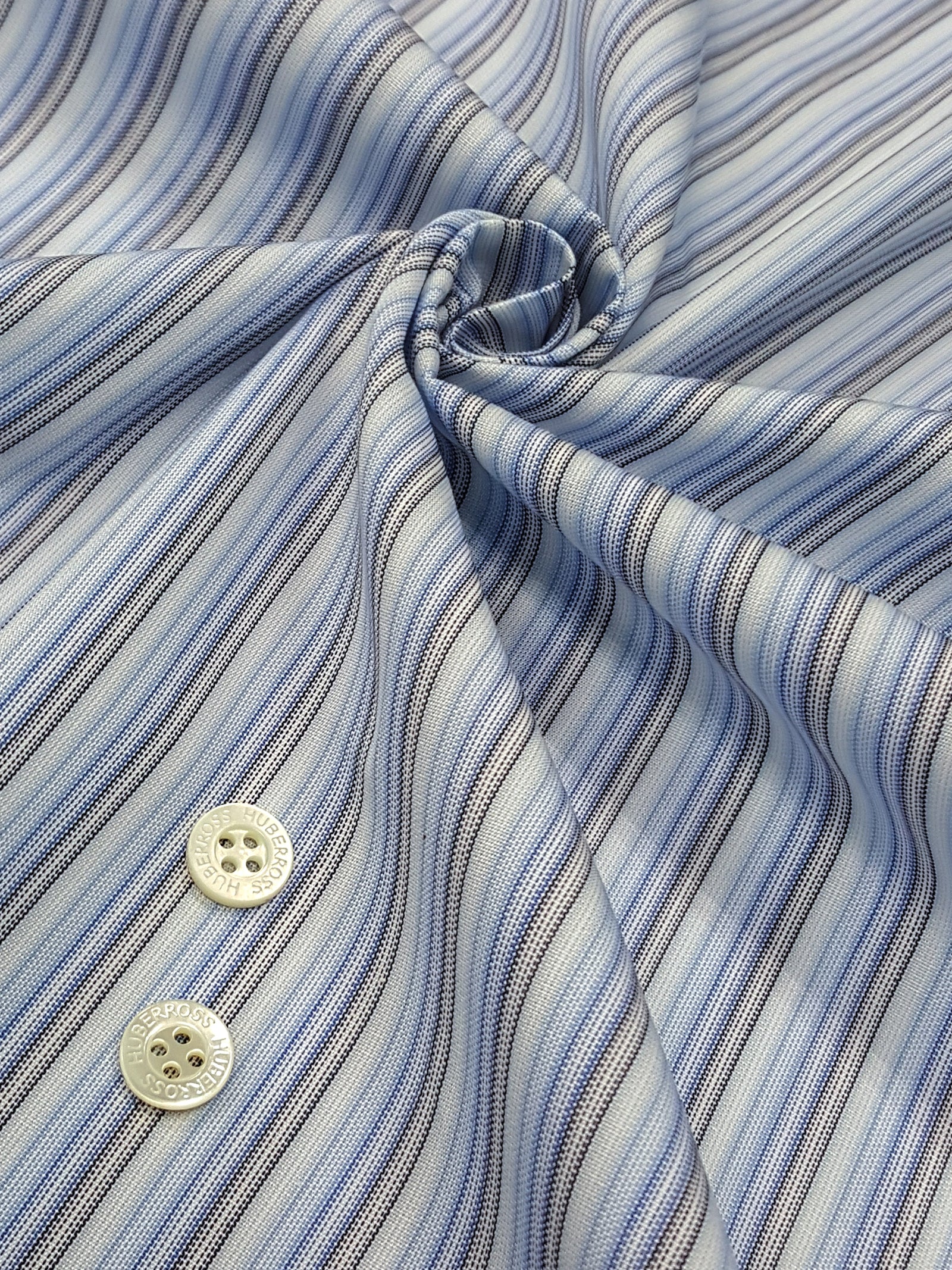 HUBERROSS 100's by 100's 2 plys Poplin Cotton 100% Egyptian Cotton Cloth Made in Italy Width: 58'' / 150cm