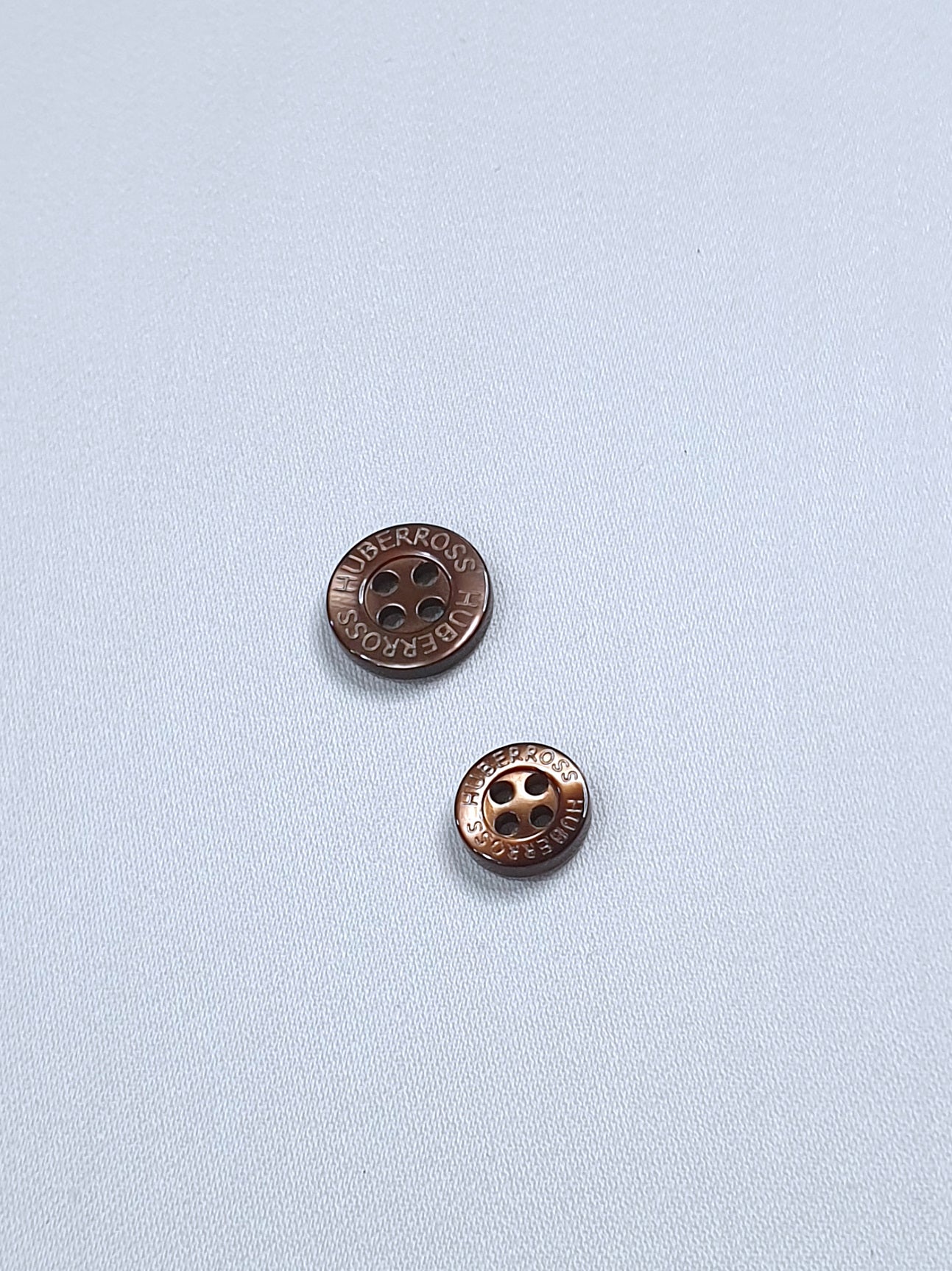SH01 HUBERROSS Engraved Trocus Shell Buttons