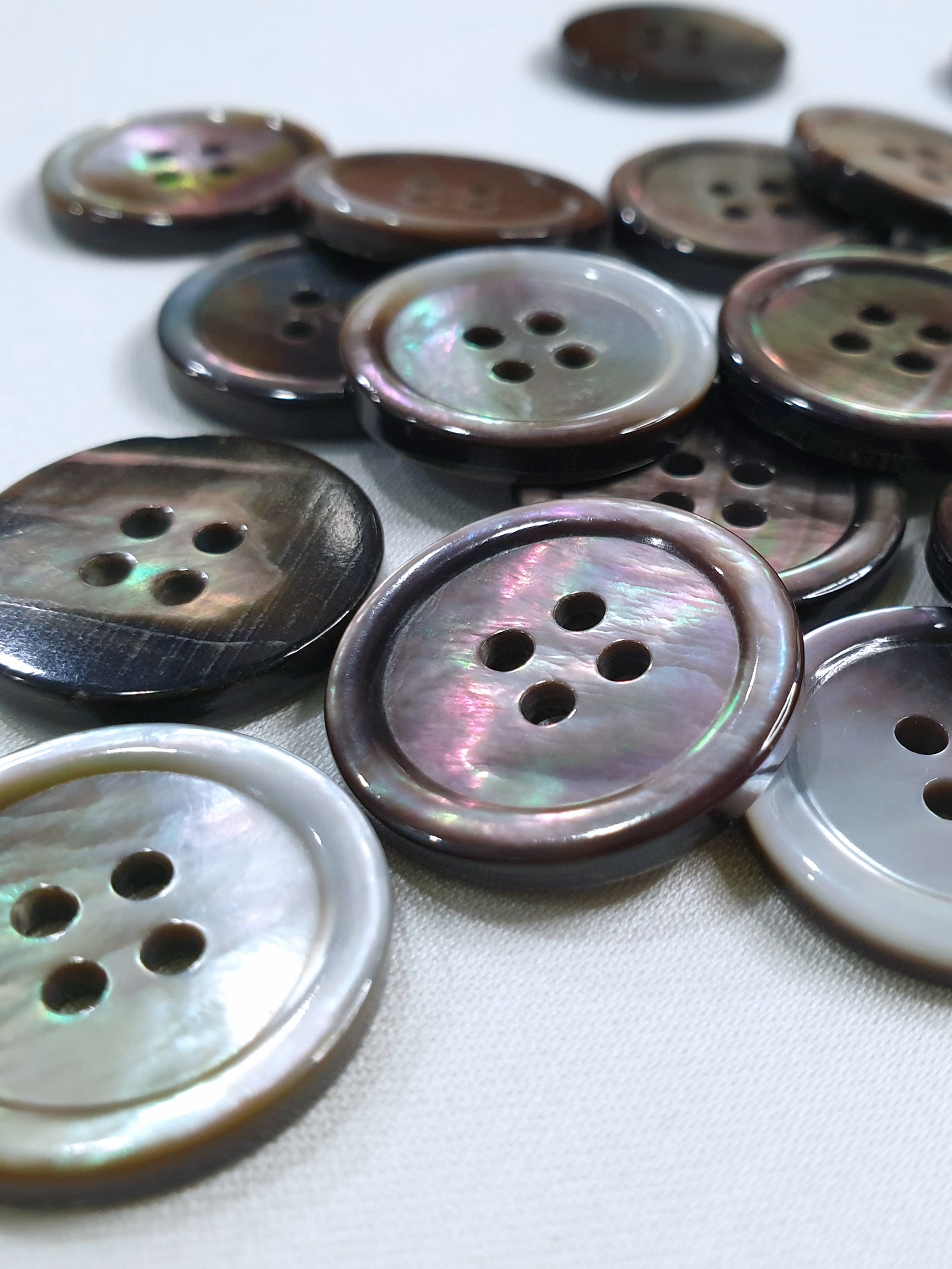 SP17 HUBERROSS Trocus Shell Buttons for Suit Jackets