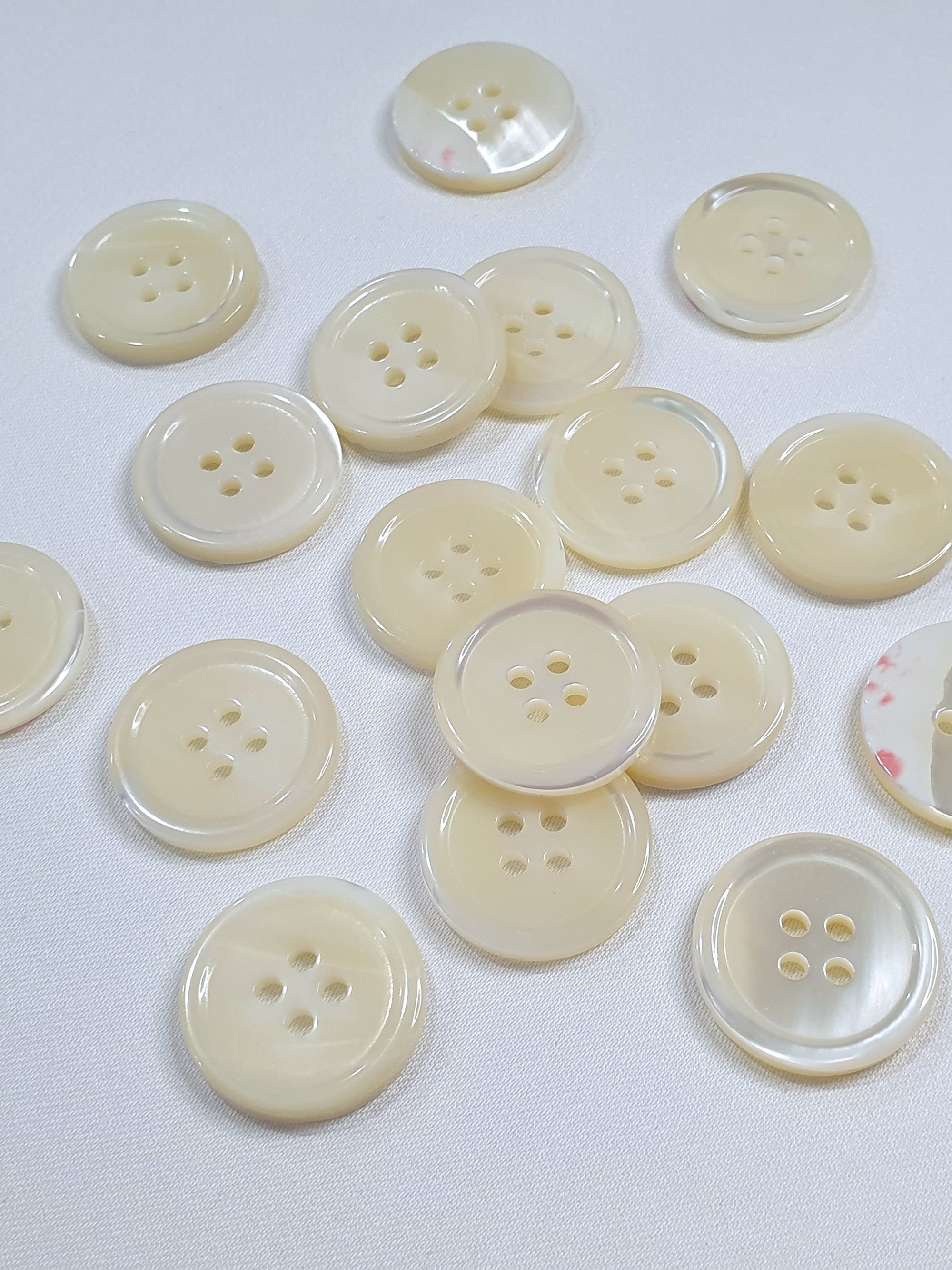 SP17 HUBERROSS Trocus Shell Buttons for Suit Jackets