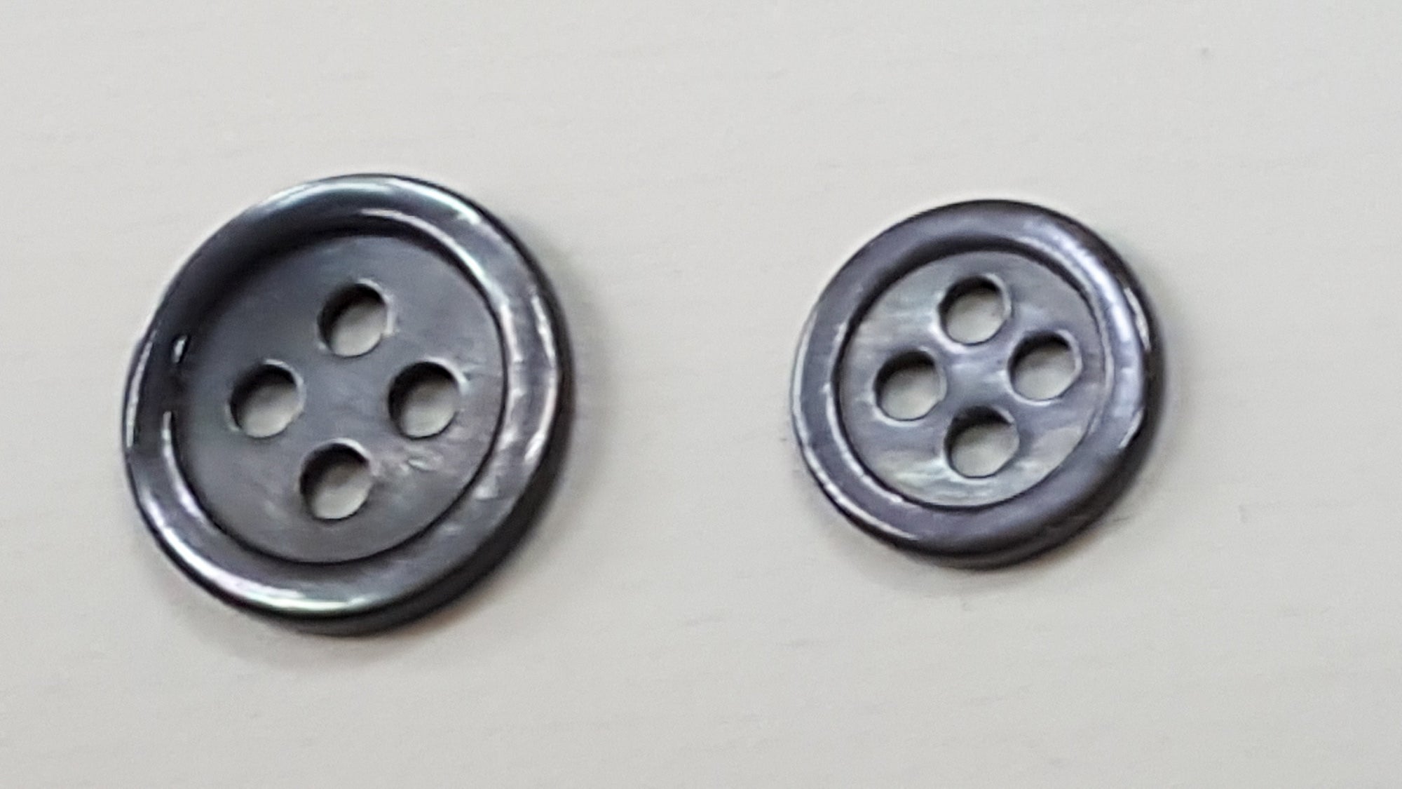 SP17 Arsenic Grey HUBERROSS Trocus Shell Buttons for Shirtings