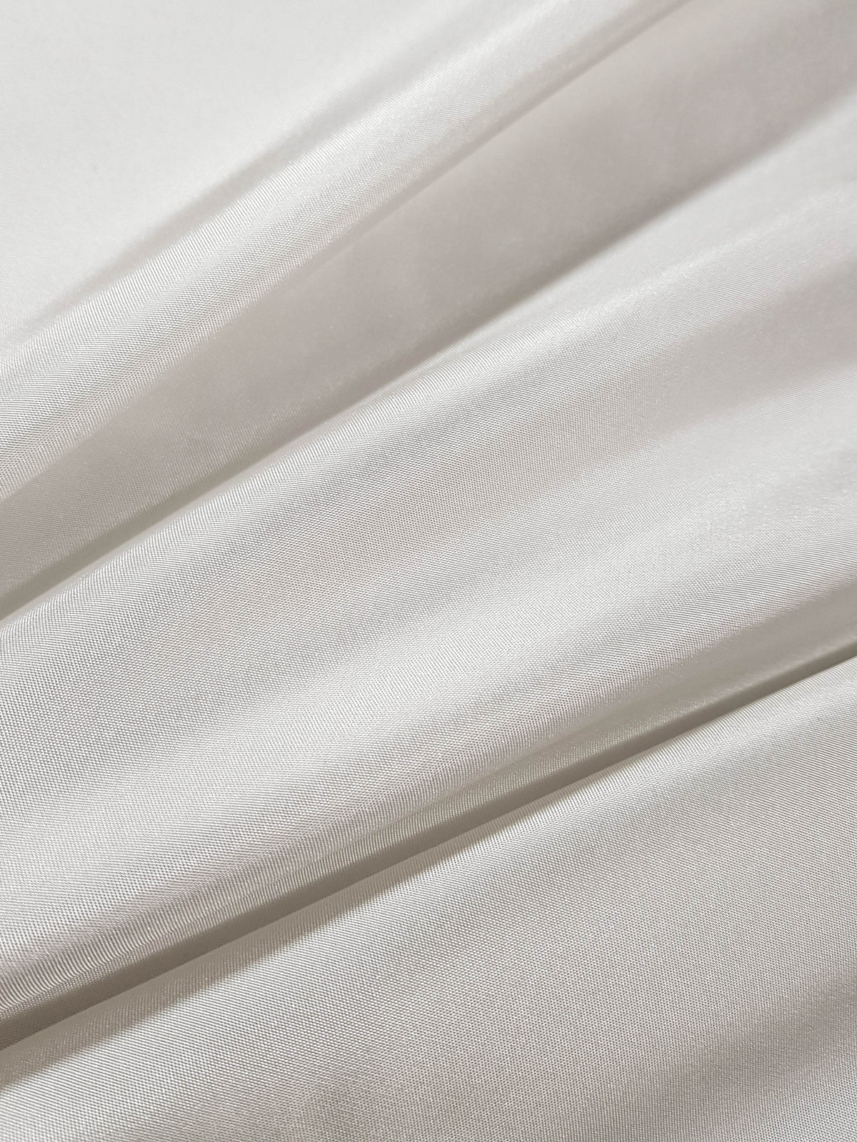 226.001 Pure Silk from Italy