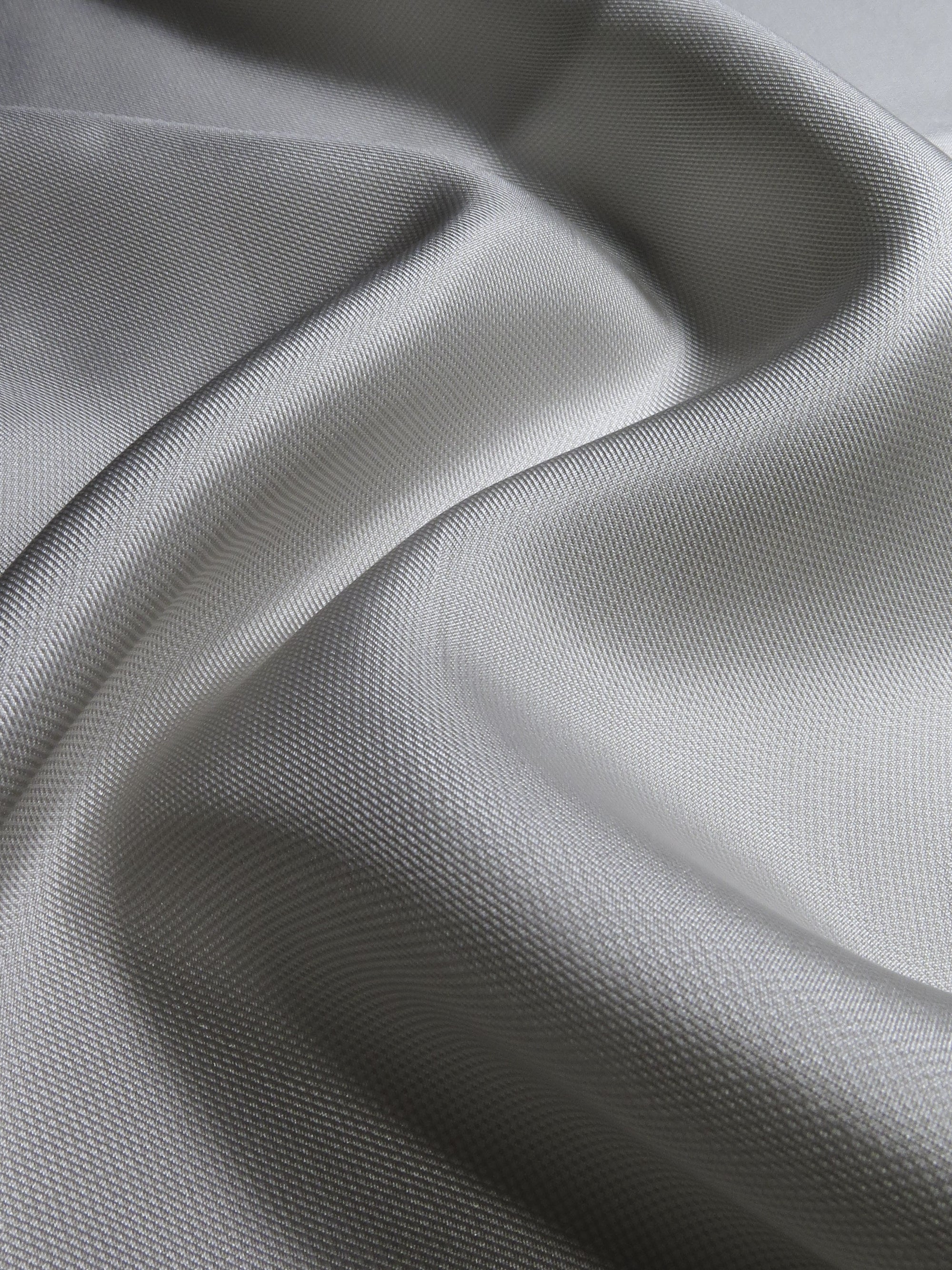 226.009 Pure Italian Silk