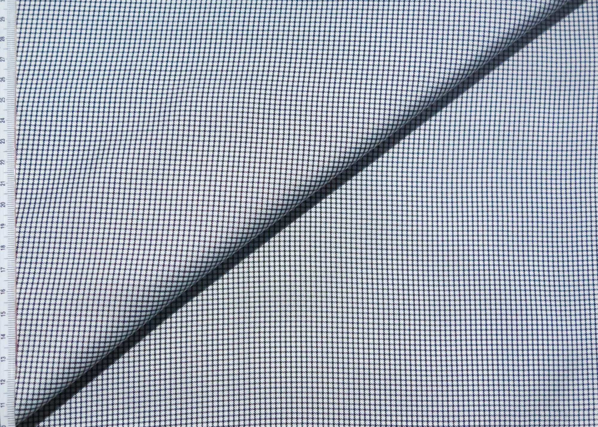 226.015 Pure Italian Silk