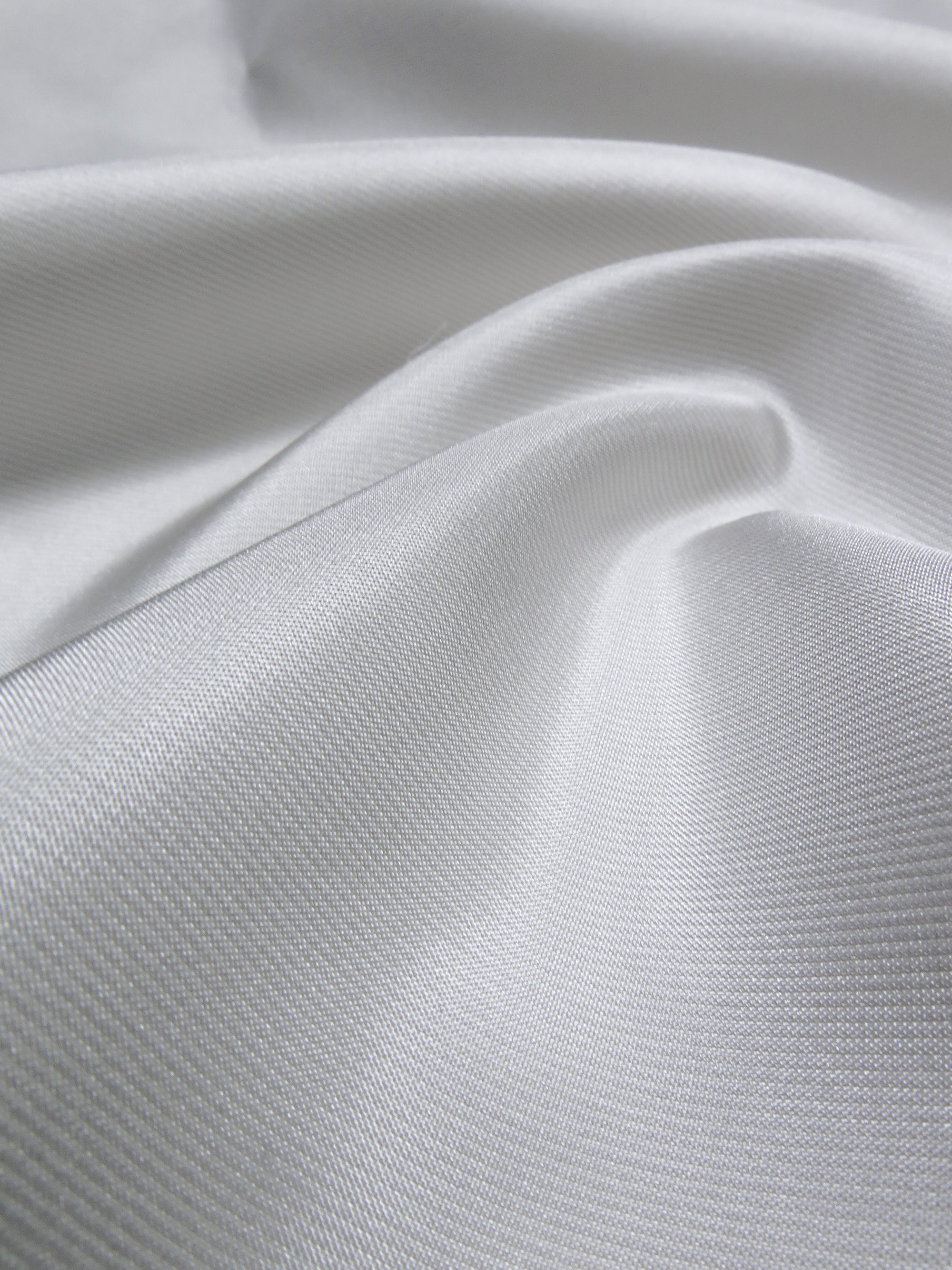 226.031 Pure Italian Silk