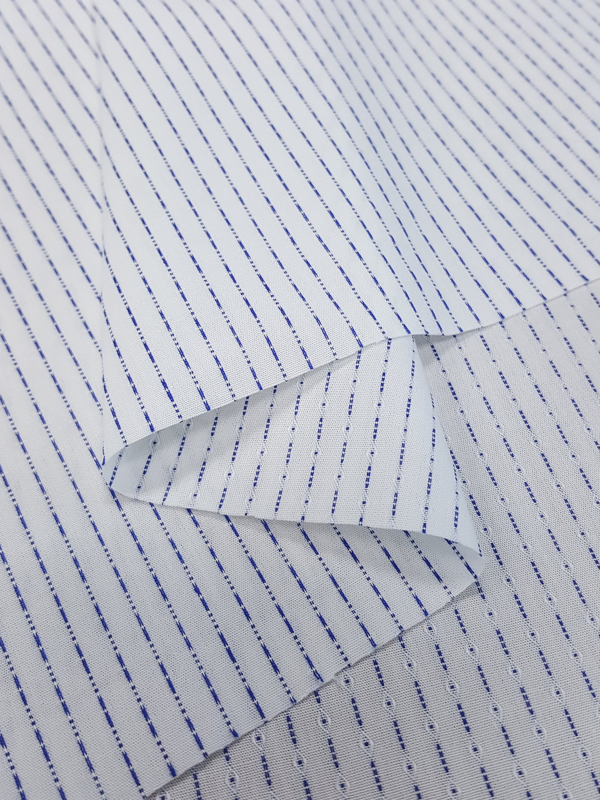 702.210