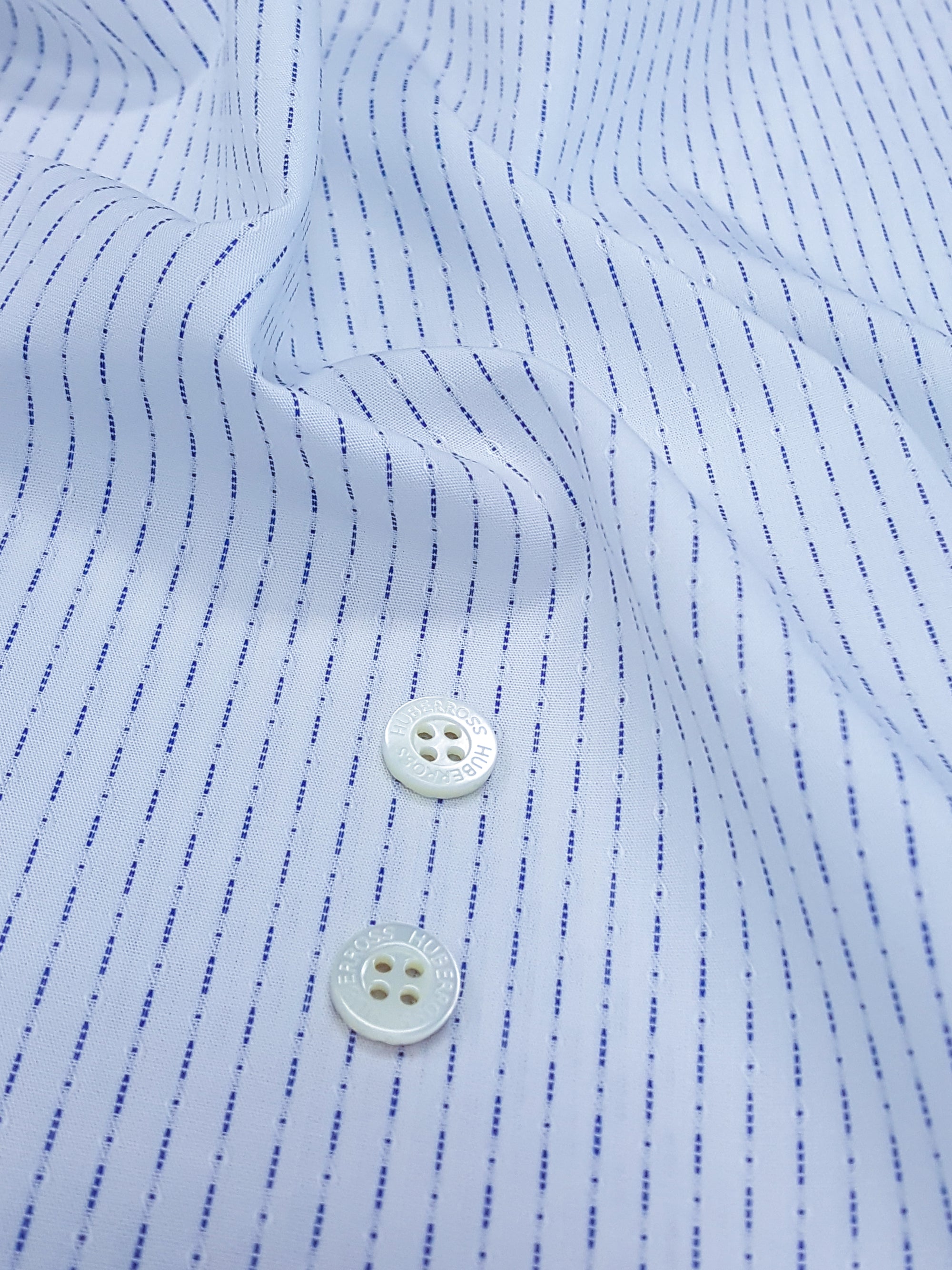 702.211