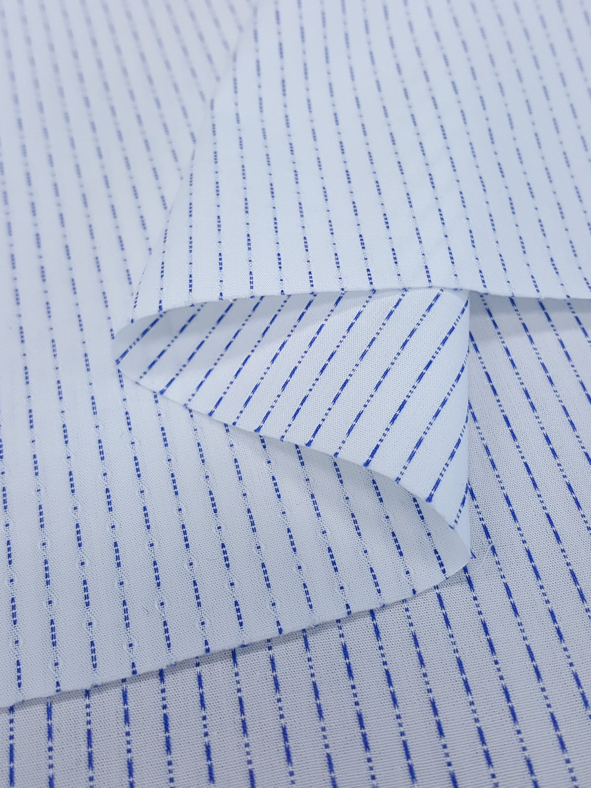 702.211