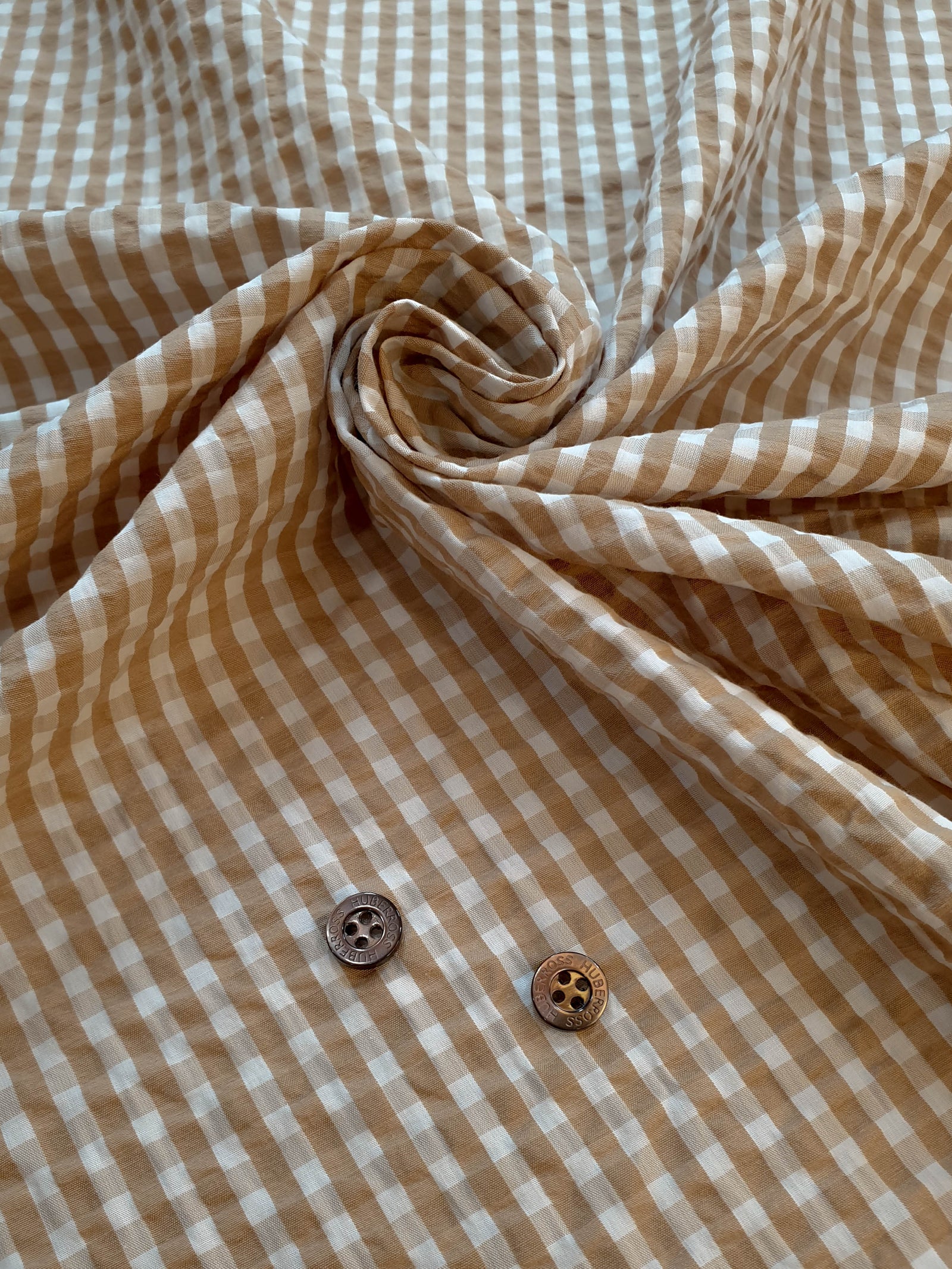 HUBERROSS Seersucker Checks 100% Egyptian Cotton Cloth Made in Italy  Width: 58'' / 150cm