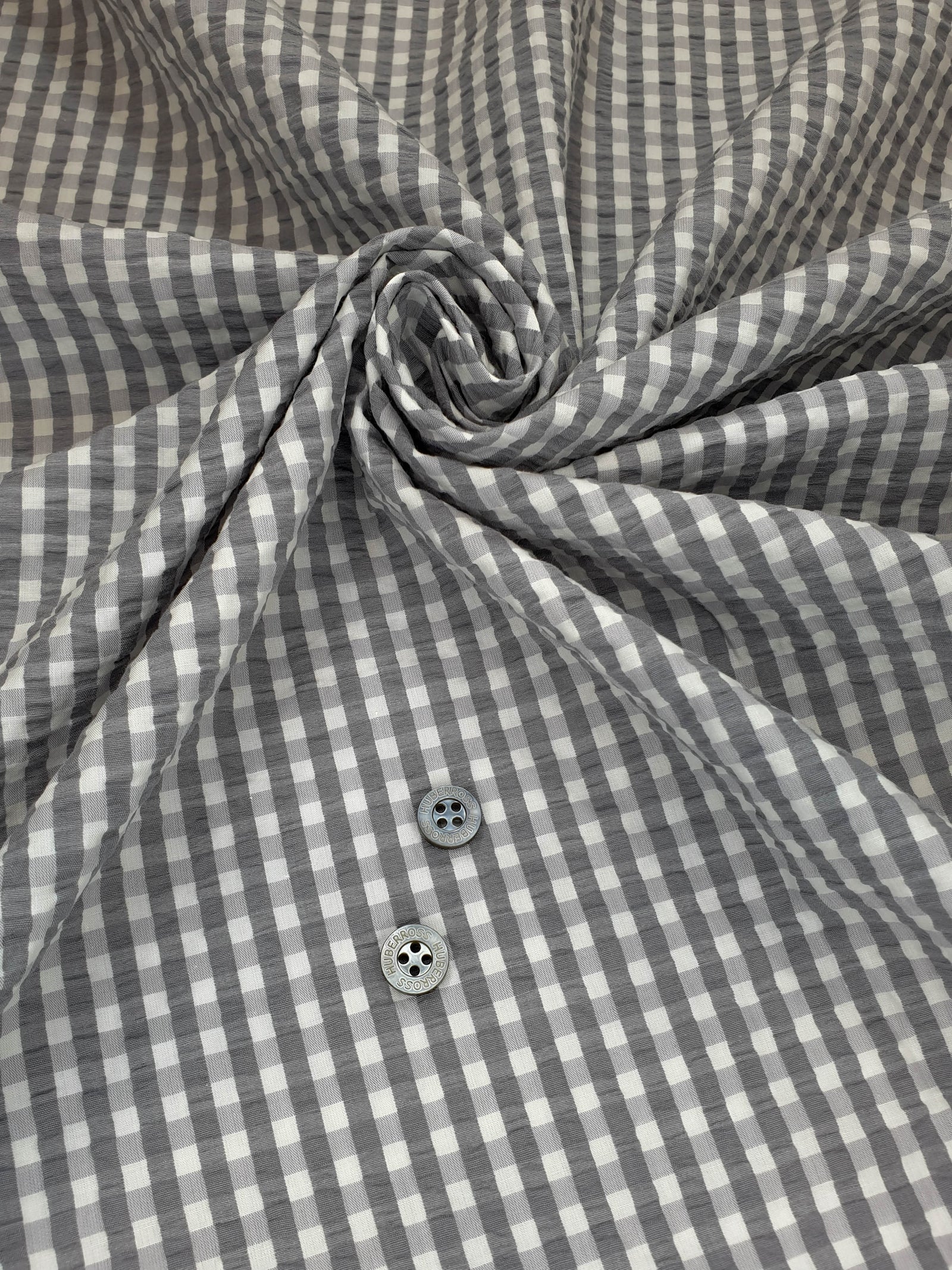 HUBERROSS Seersuckers 100% Egyptian Cotton Cloth Made in Italy  Width: 58'' / 150cm