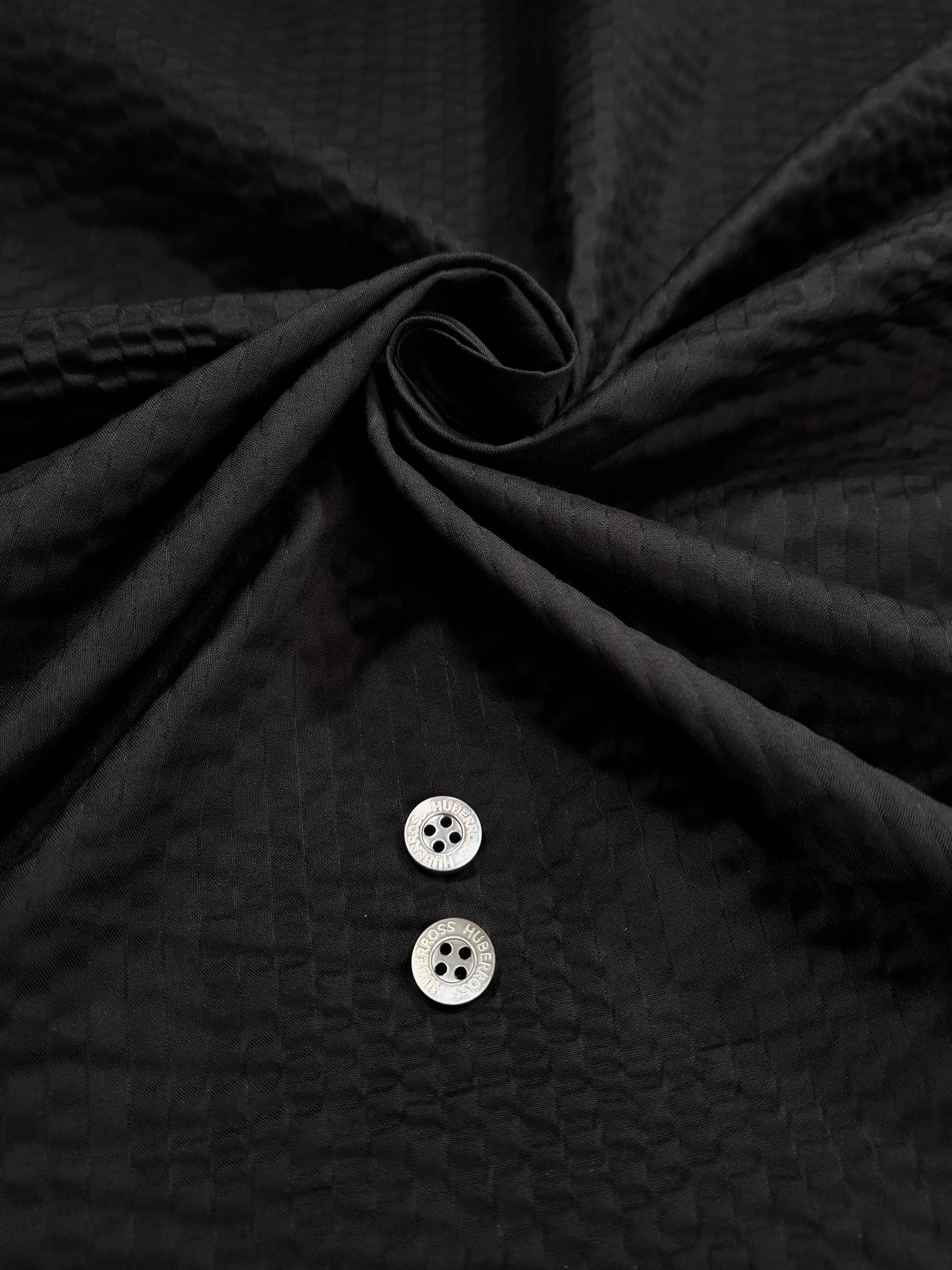 HUBERROSS Seersucker Delicate Subtle stripes black on black 100% Egyptian Cotton Cloth Made in Italy  Width: 58'' / 150cm