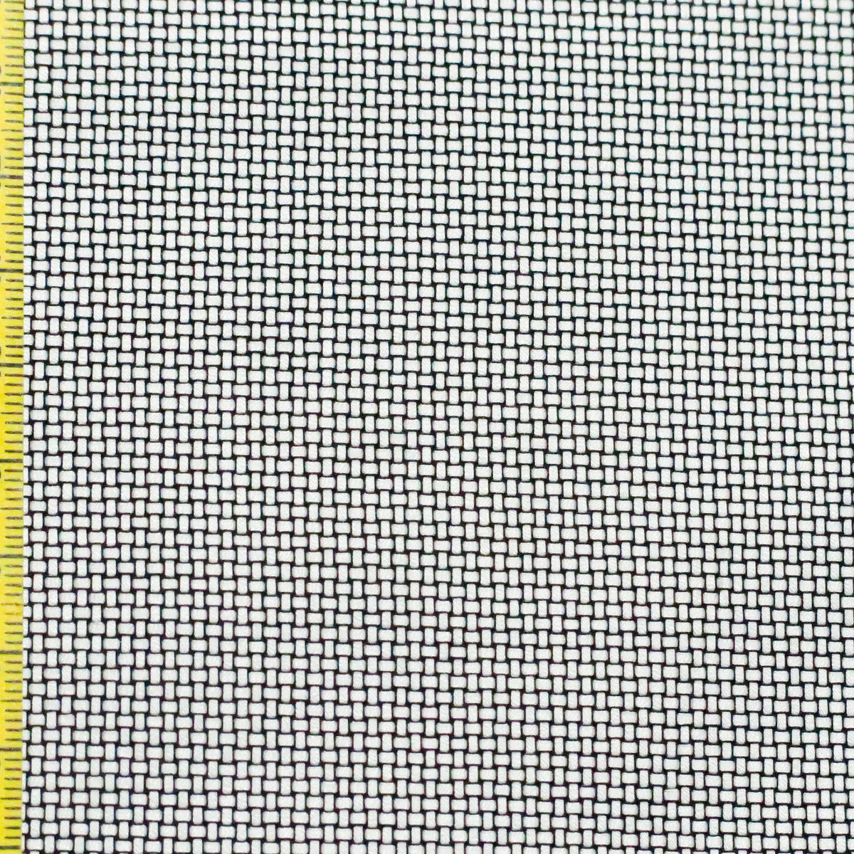 811.233