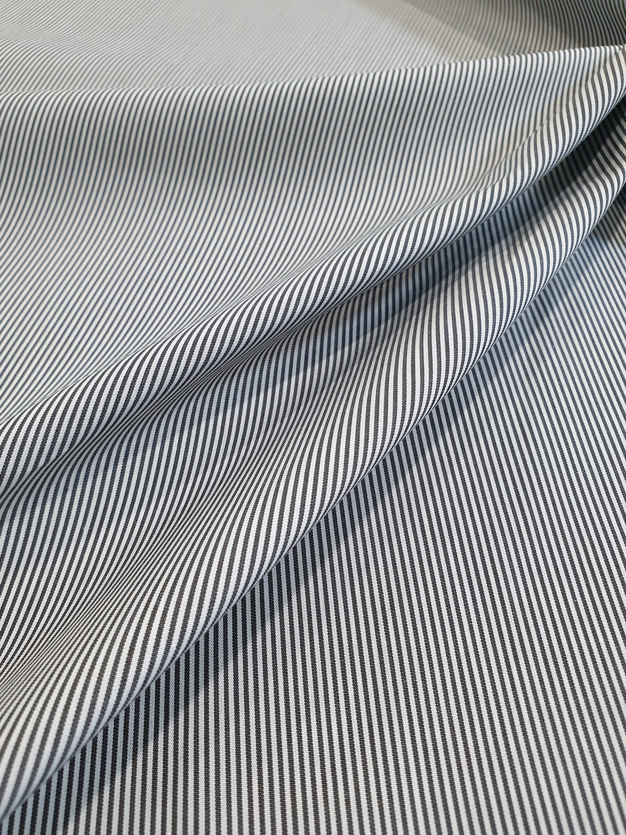 959.207 Black and Grey 1mm Stripes