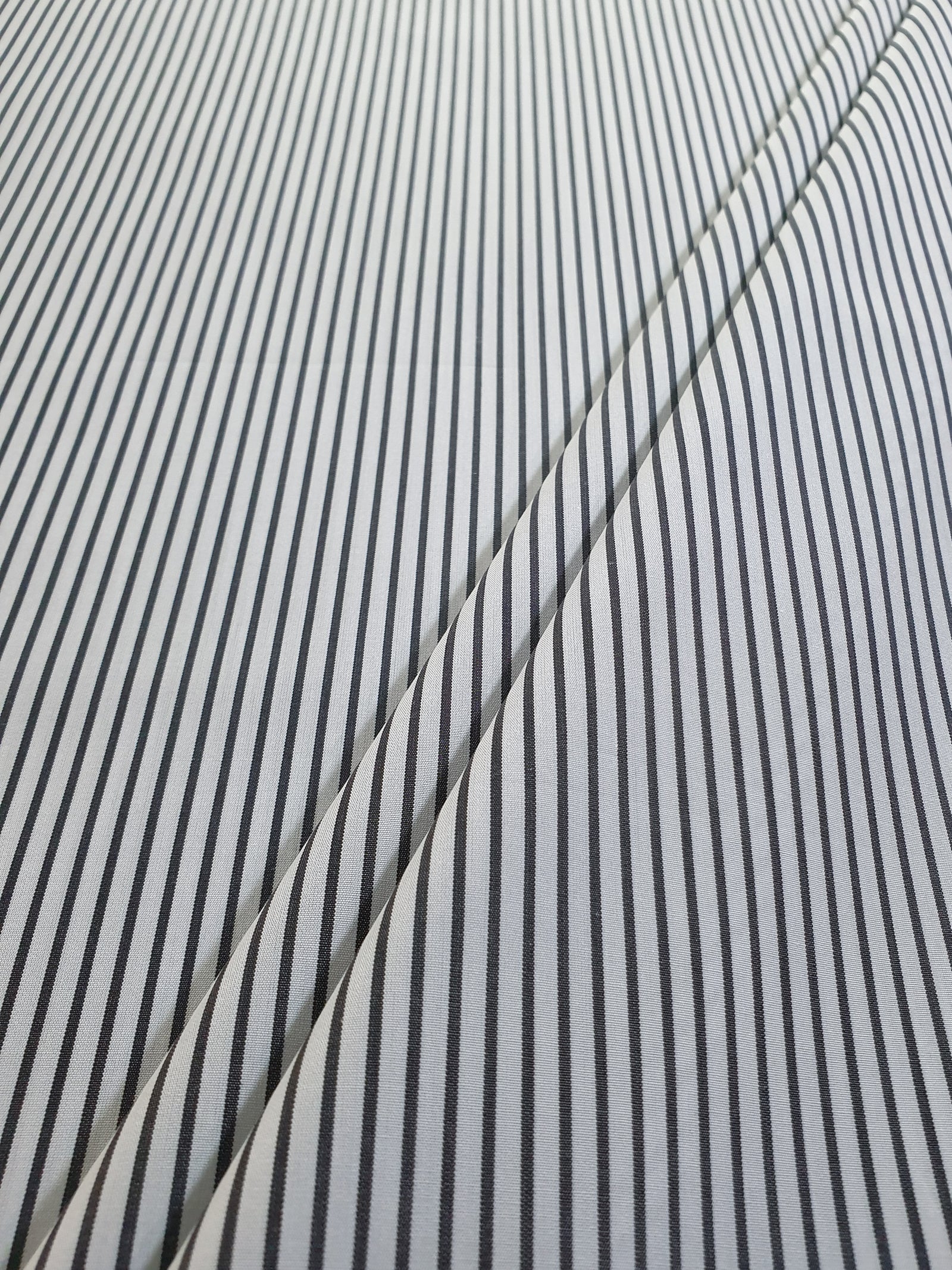 959.208 Black and Grey 0.5cm Stripes