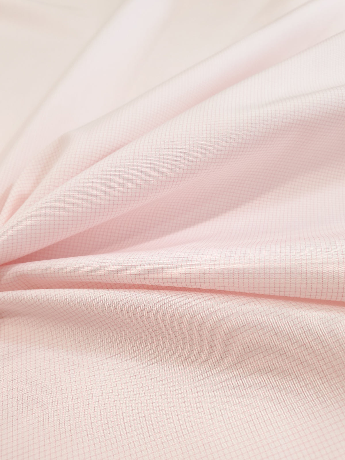 959.232 White with Baby Pink Checks