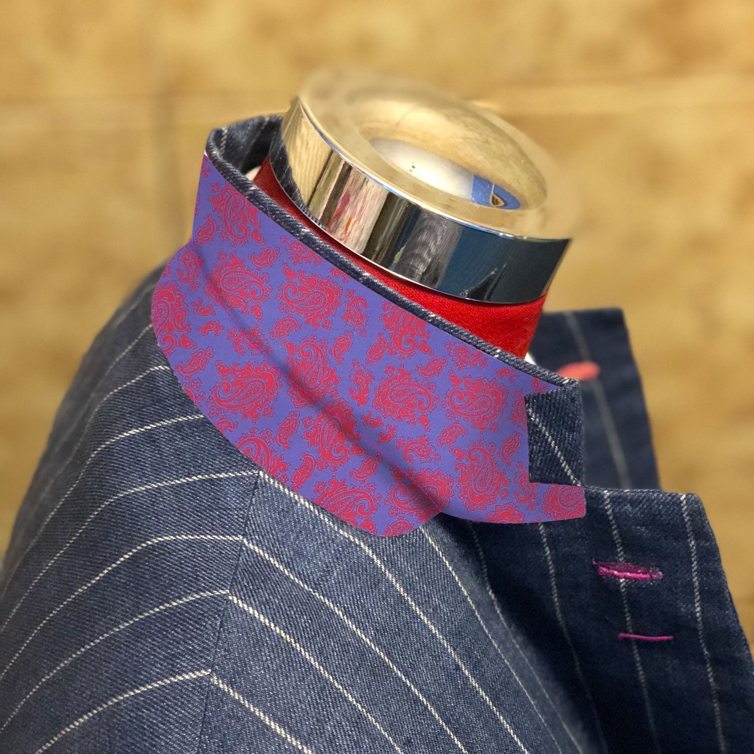 HUBERROSS Luxurious Felt for Jackets Undercollar Design F001 Paisley Shocking Pink on Purple Wool and Viscose . Made in Italy