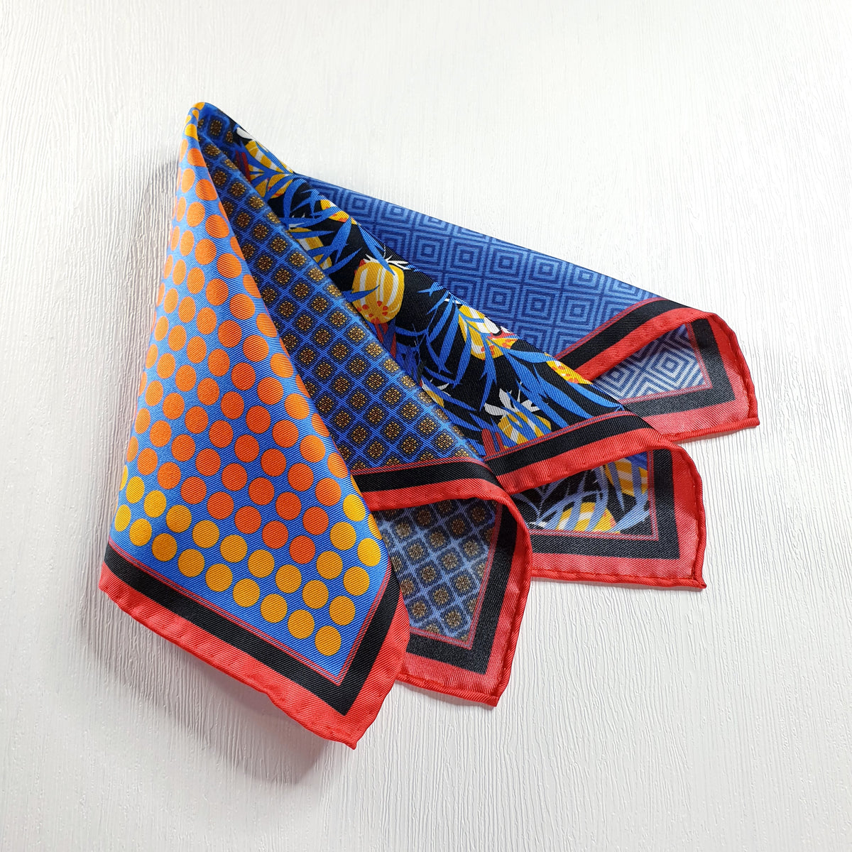HUBERROSS 100% Silk Pocket Square PS131 Parrot and Cantaloupe  Folded